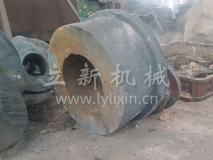 QT450-10球墨铸铁件加工